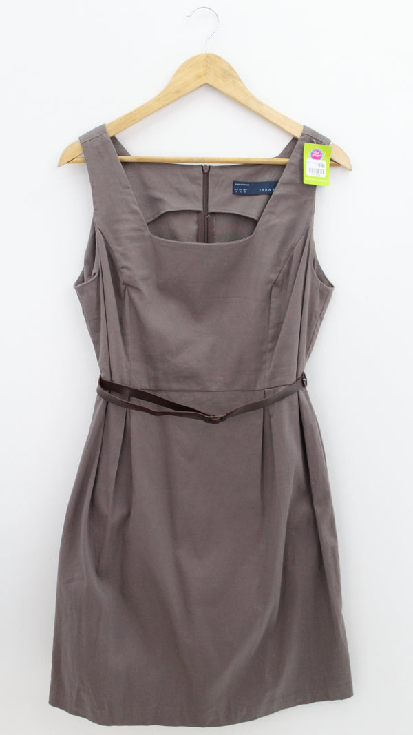 VESTIDO Femenino FORMAL/OFICINA Zara