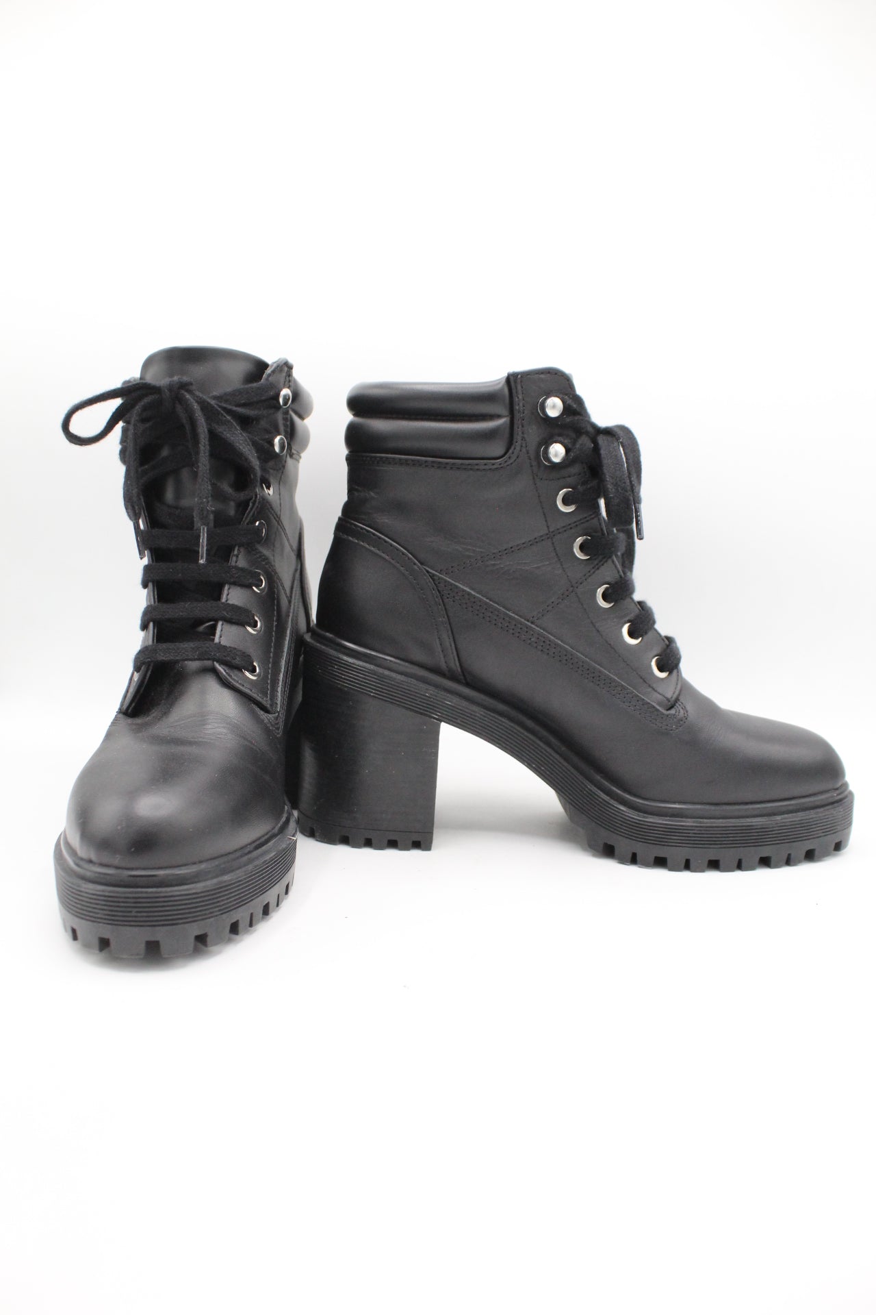 BOTA Femenino Zara