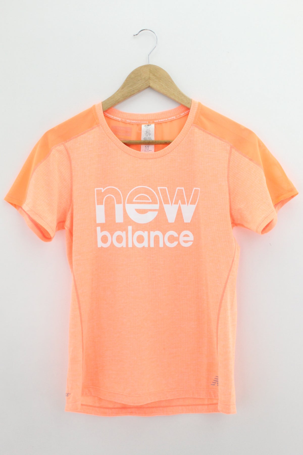 CAMISETA DEPORTIVA Femenino New Balance
