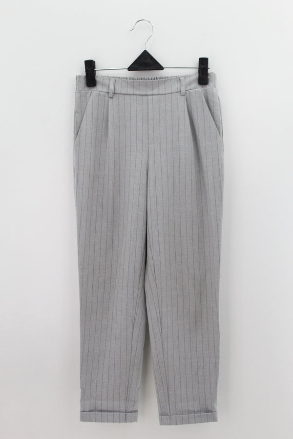 PANTALON VESTIR Femenino Stradivarius