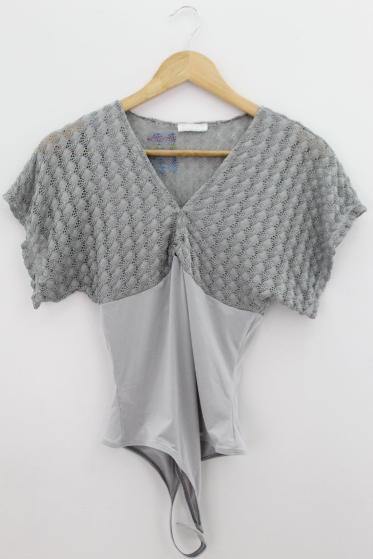 TOP Femenino CASUAL Studio F