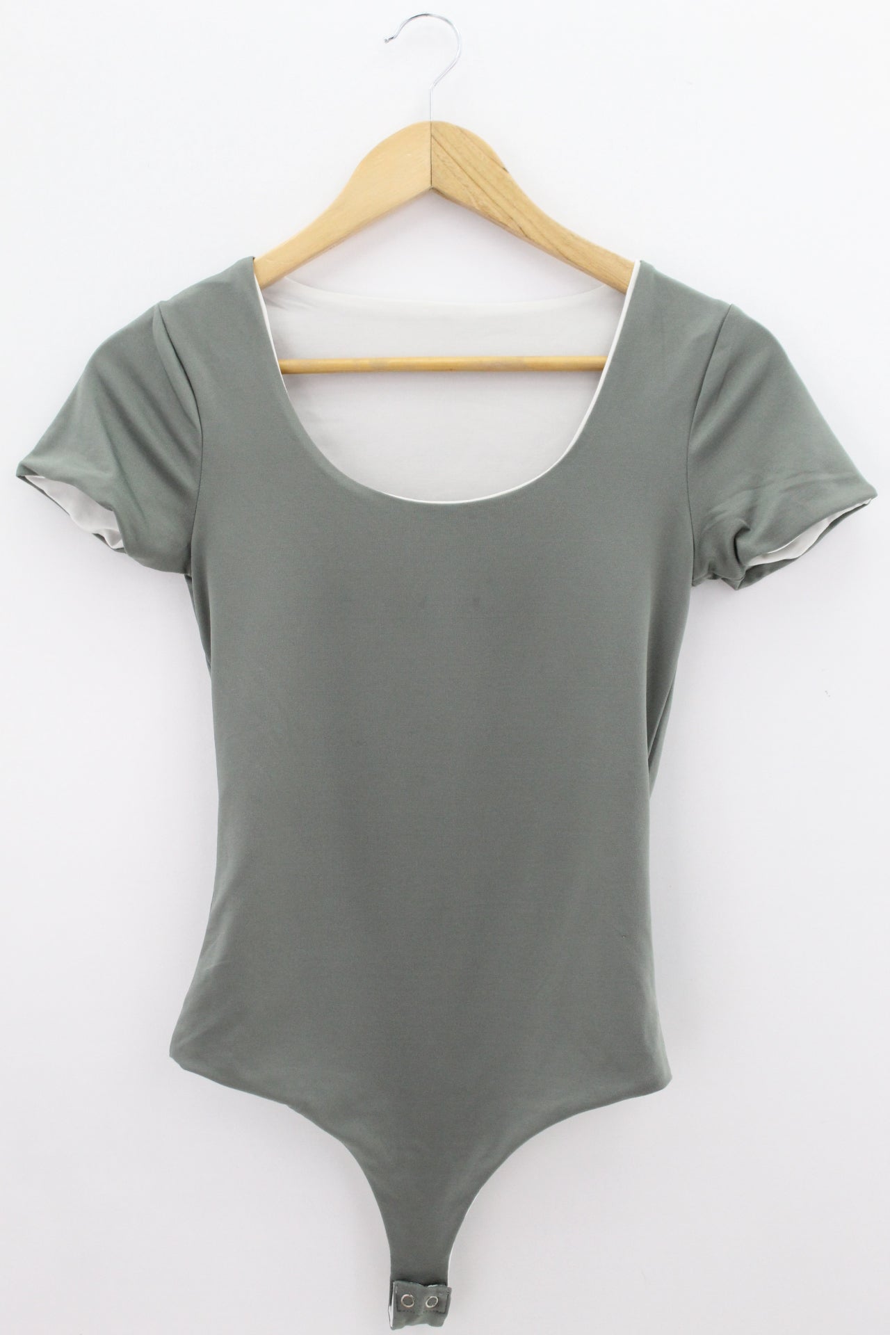 TOP Femenino BASICO CON MANGA