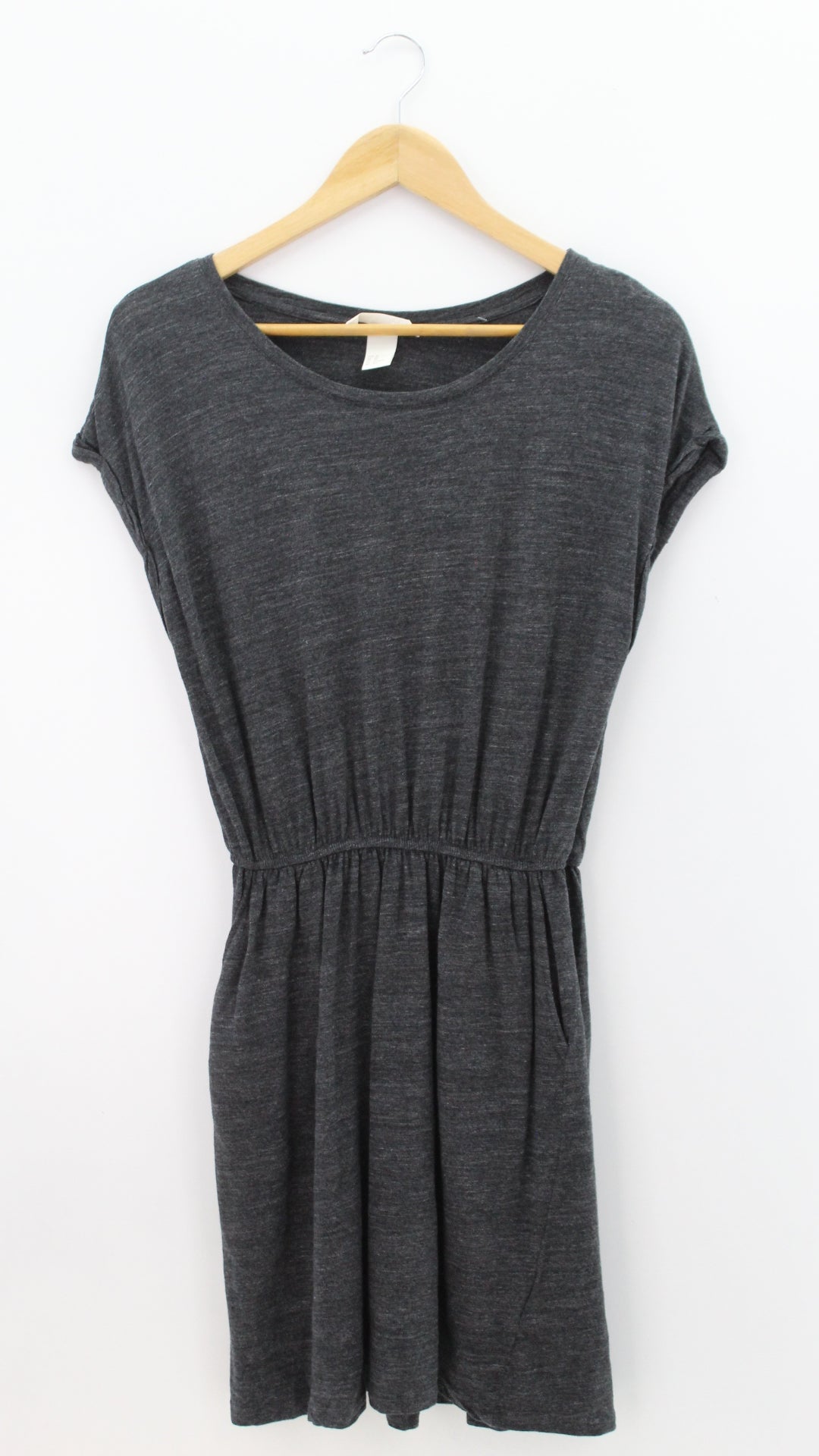VESTIDO Femenino CASUAL/DEPORTIVO H&M