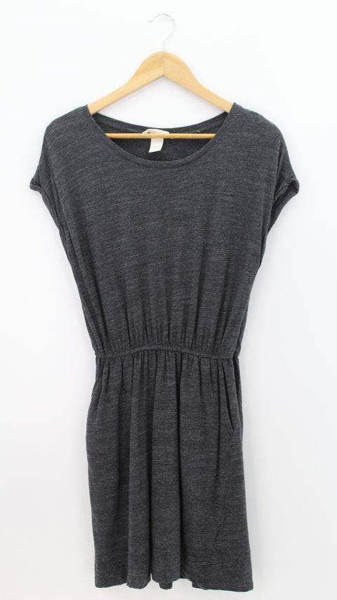 VESTIDO Femenino CASUAL/DEPORTIVO H&M