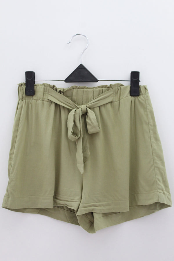 SHORT Femenino Primark