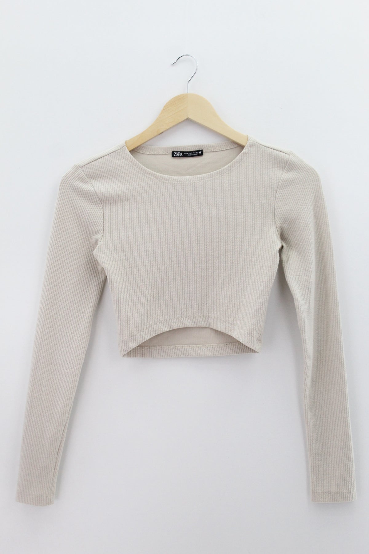 TOP Femenino CASUAL Zara