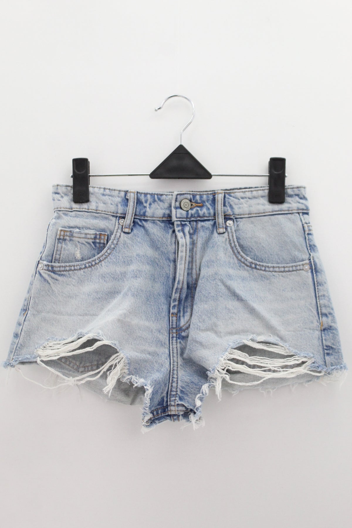 SHORT Femenino Zara