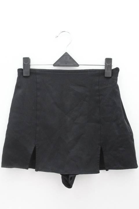 SHORT Femenino Zara