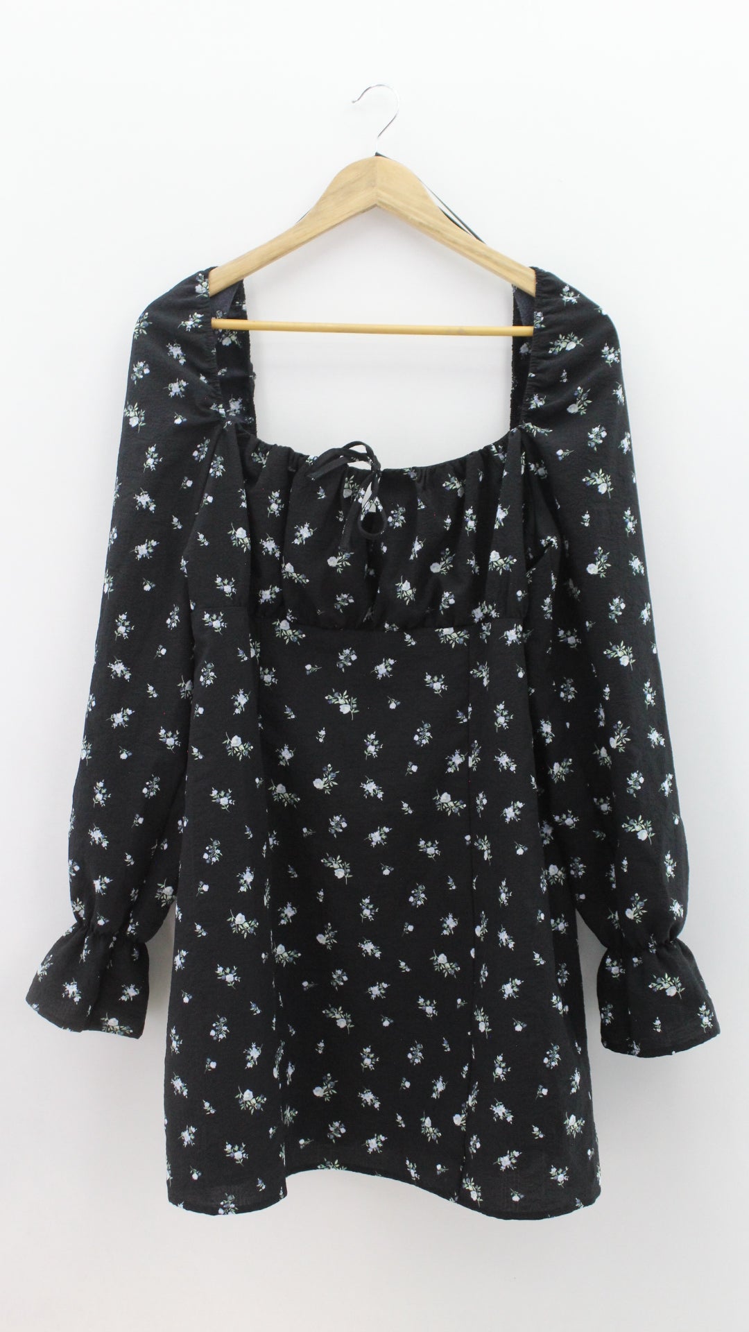 VESTIDO Femenino CASUAL/DEPORTIVO Divided