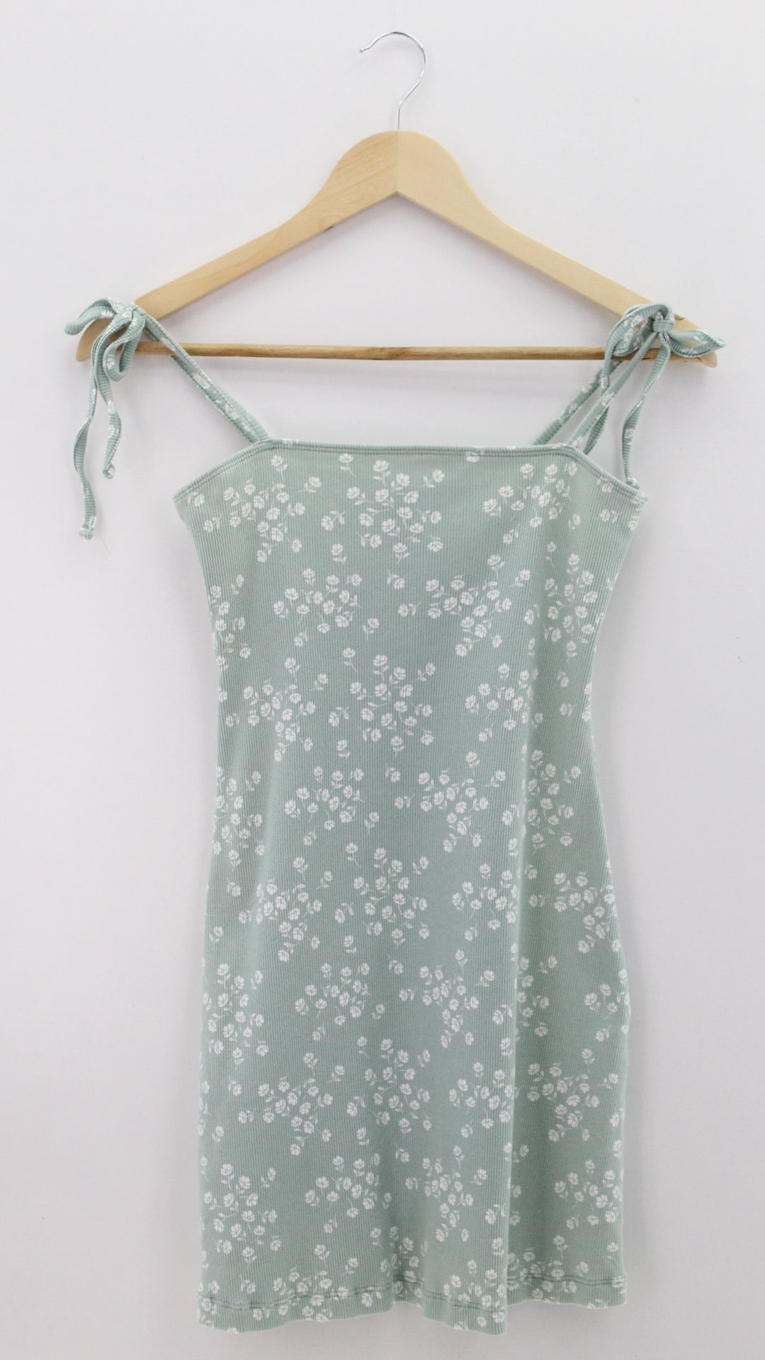 VESTIDO Femenino CASUAL/DEPORTIVO Forever 21