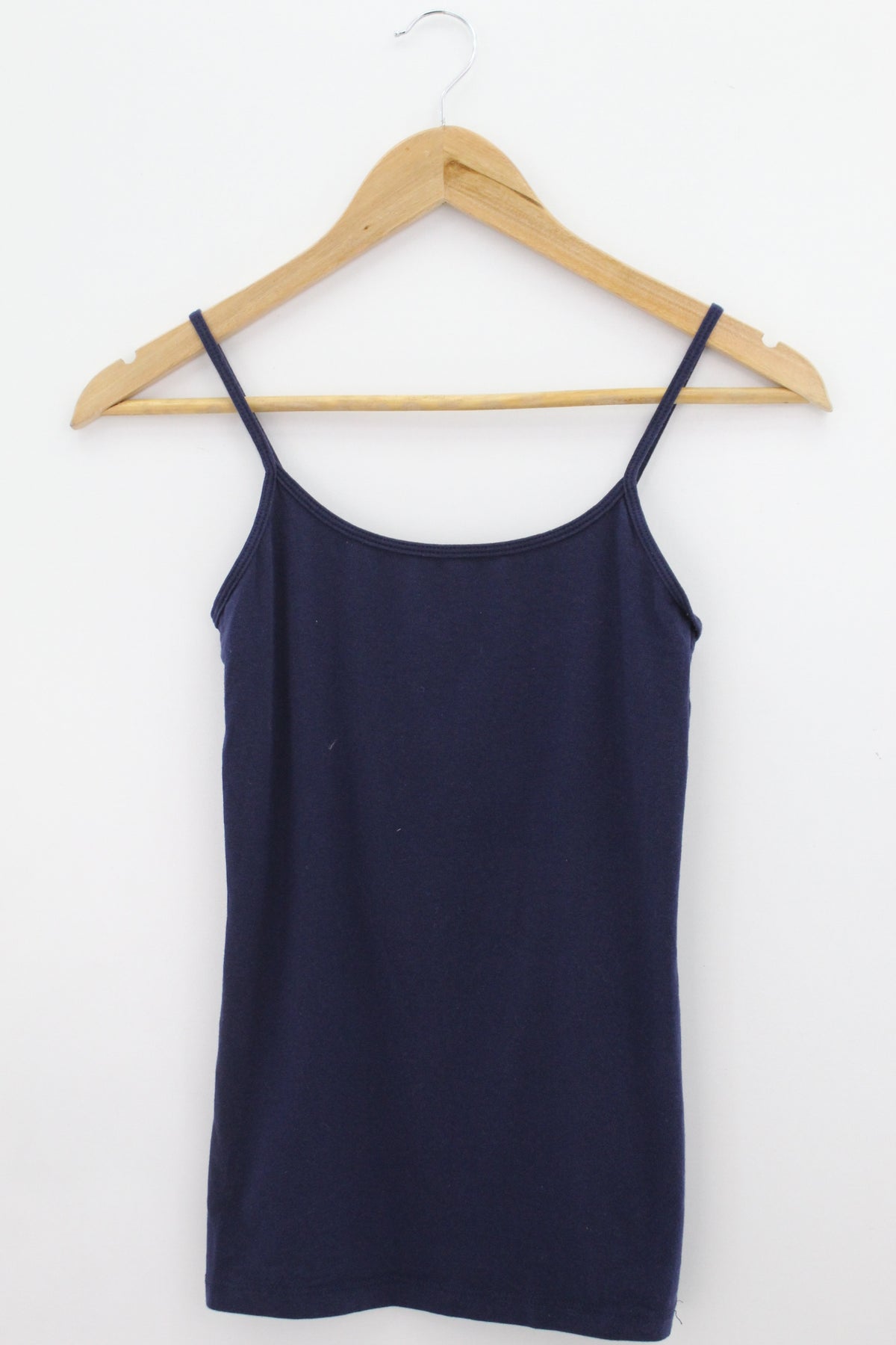 TOP Femenino BASICO SIN MANGA Forever 21