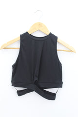 TOP Femenino BASICO SIN MANGA Bershka