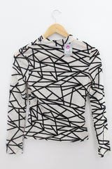 TOP Femenino BASICO CON MANGA Shein