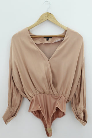 TOP Femenino FIESTA Studio F