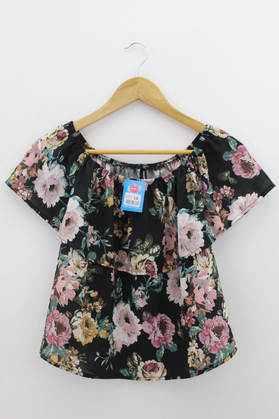 TOP Femenino BASICO SIN MANGA Stradivarius