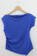 TOP Femenino BASICO SIN MANGA H&O