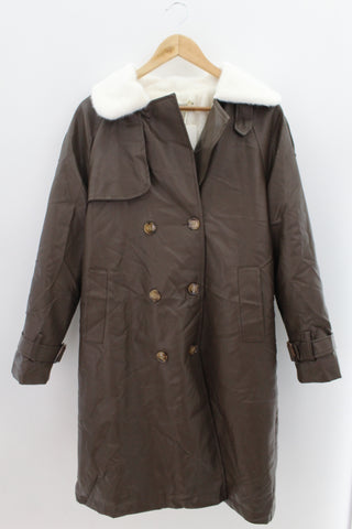 ABRIGO Femenino Love & Lemons