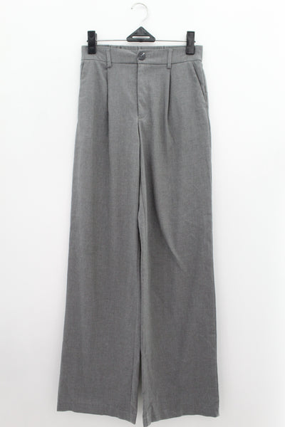 PANTALON VESTIR Femenino Stradivarius