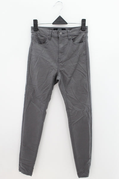 PANTALON VESTIR Femenino Stradivarius