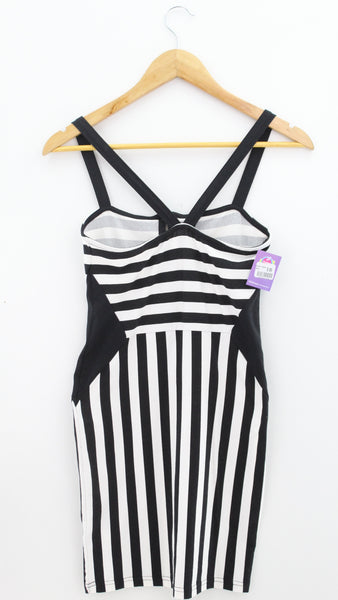 VESTIDO Femenino CASUAL/DEPORTIVO Divided