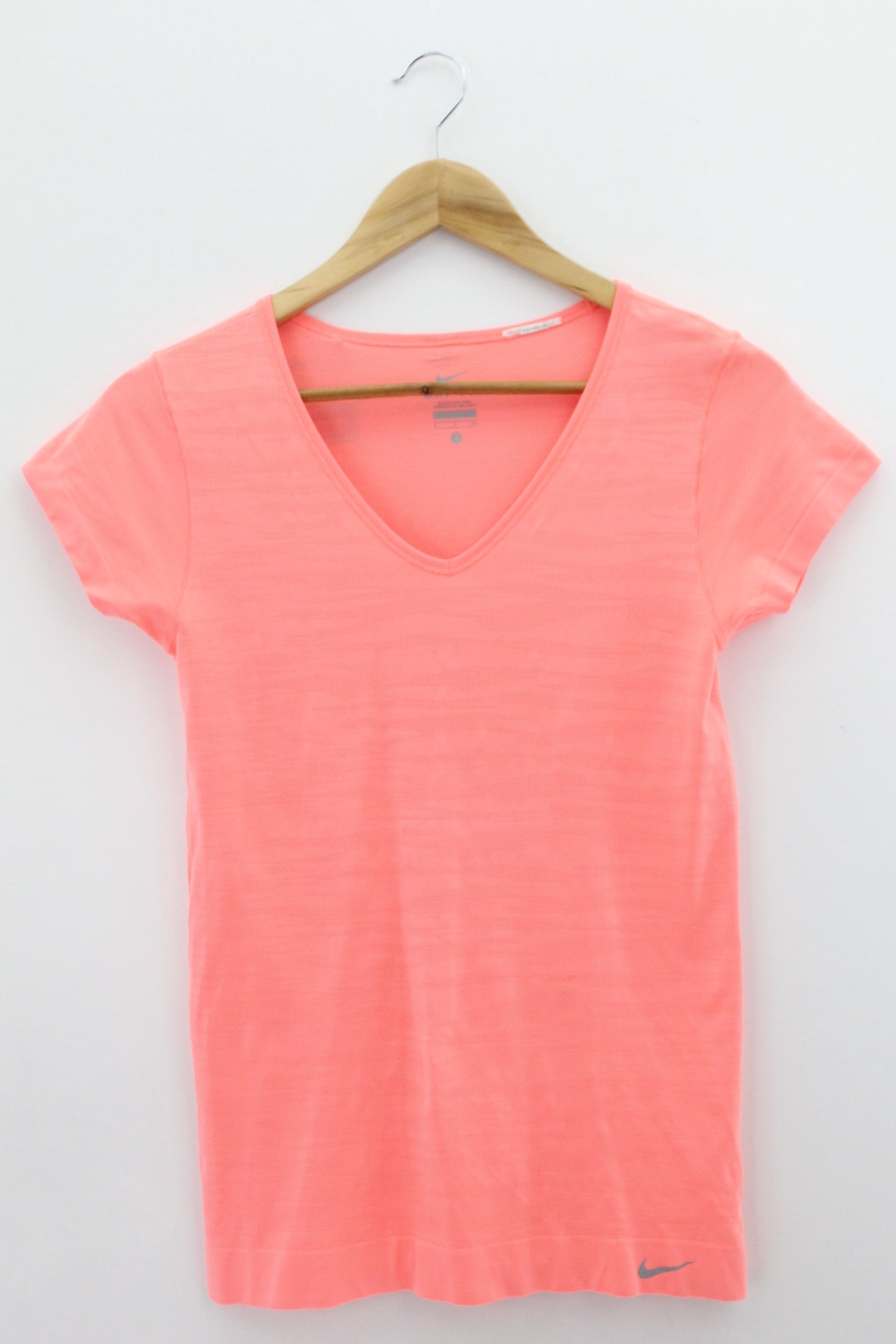 TOP Femenino DEPORTIVO Nike
