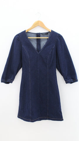 VESTIDO Femenino FORMAL/OFICINA Stradivarius