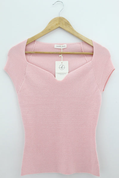 TOP Femenino BASICO SIN MANGA Love & Lemons