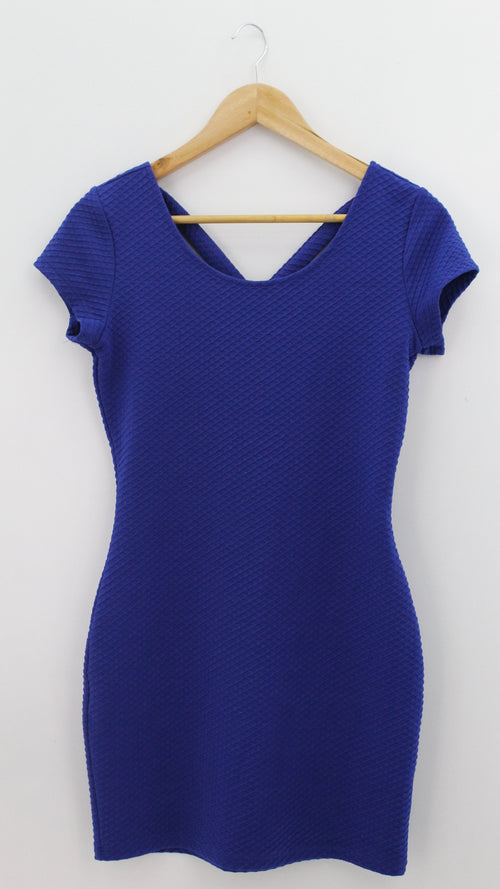 VESTIDO Femenino FORMAL/OFICINA Divided