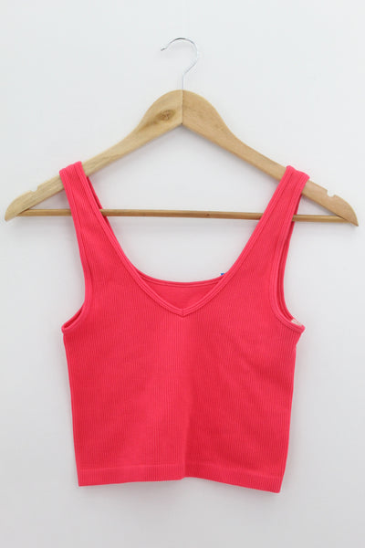 TOP Femenino BASICO SIN MANGA Aeropostale