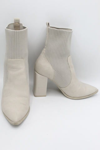 BOTA Femenino Call It Spring