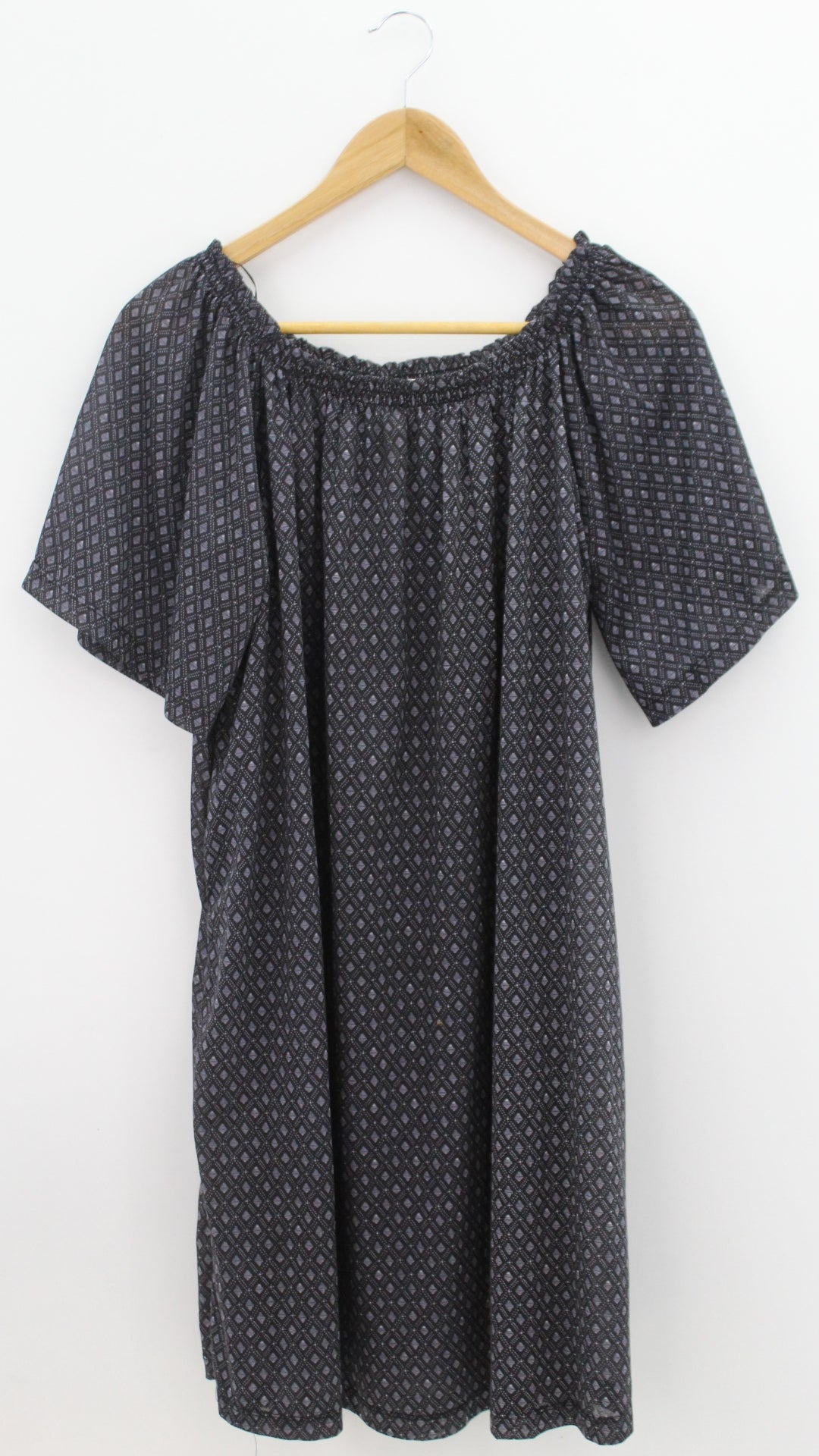 VESTIDO Femenino CASUAL/DEPORTIVO H&M