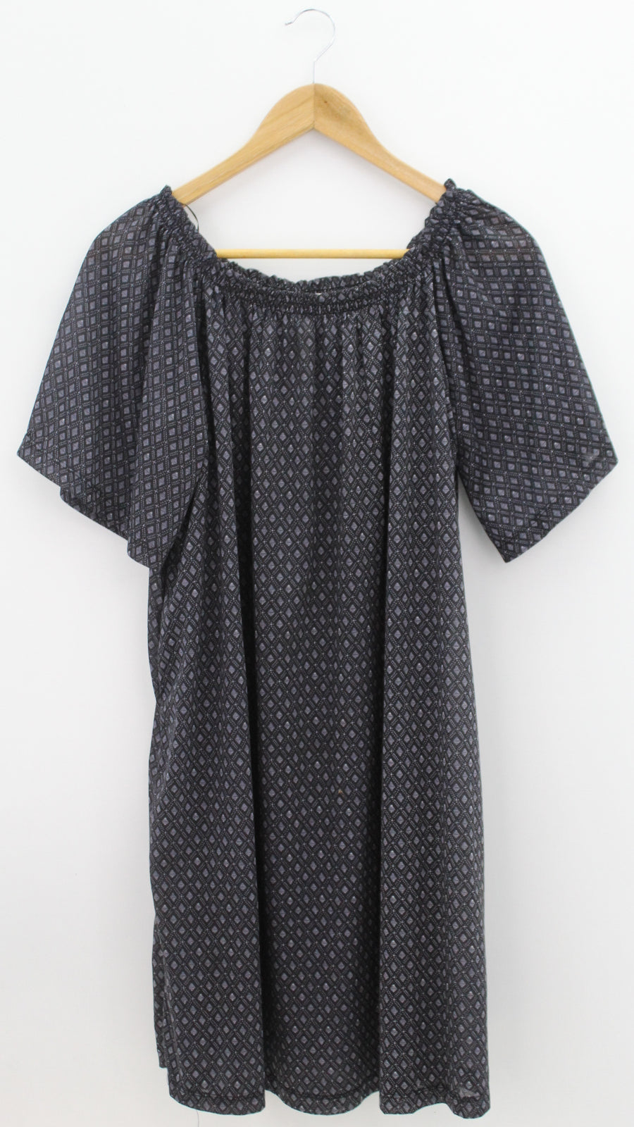 VESTIDO Femenino CASUAL/DEPORTIVO H&M