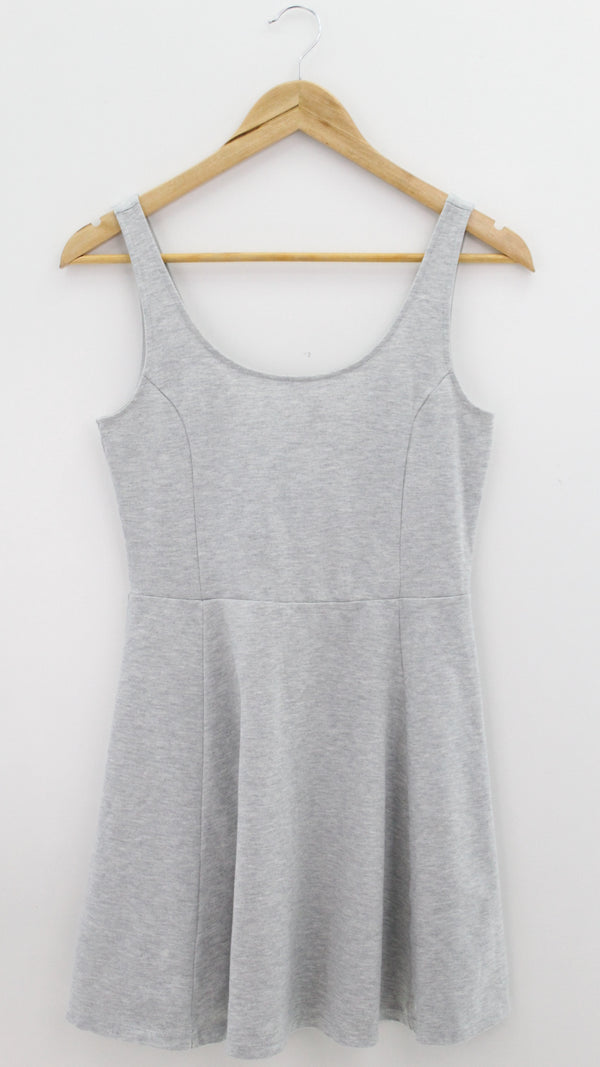 VESTIDO Femenino CASUAL/DEPORTIVO Divided