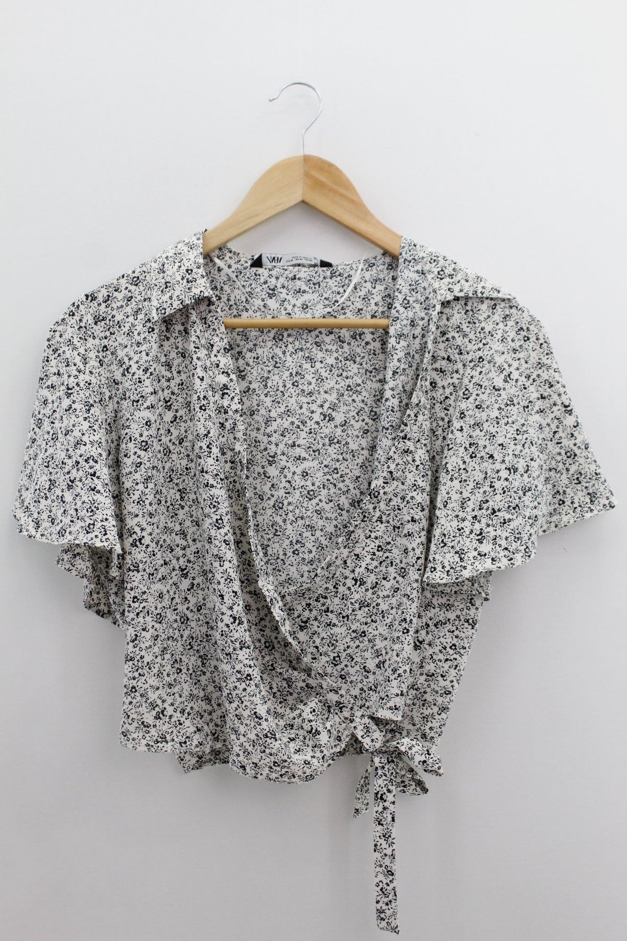 TOP Femenino CASUAL Zara