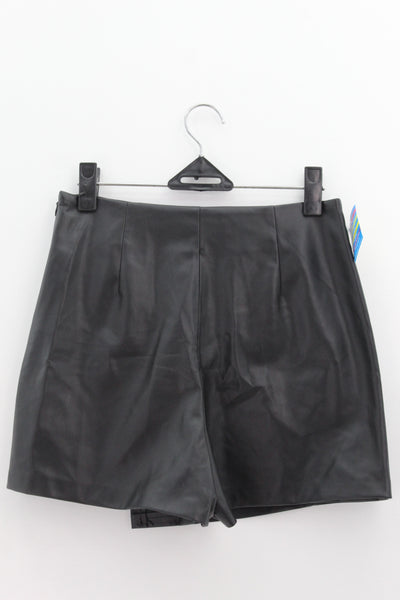 SHORT Femenino Zara