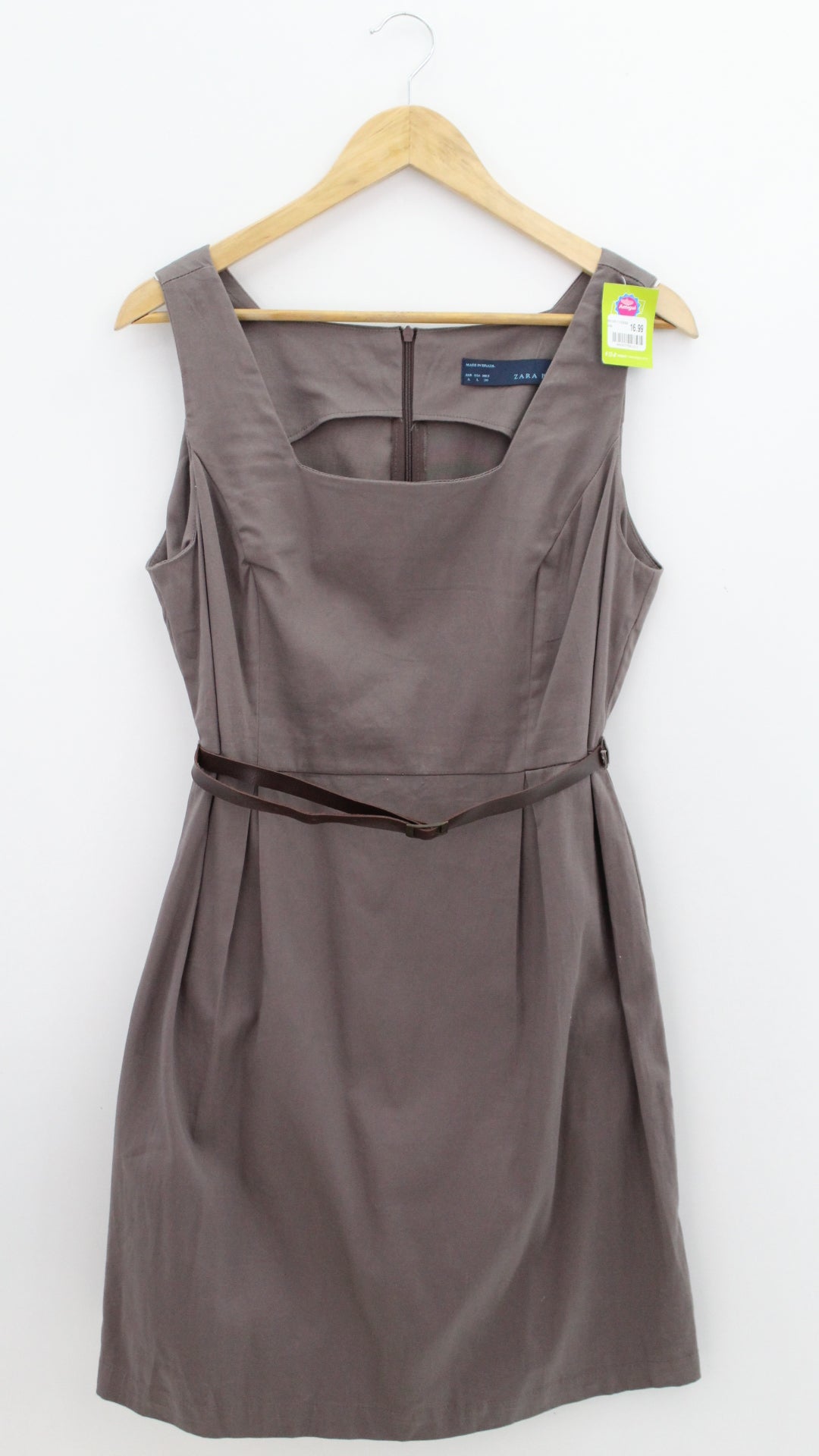 VESTIDO Femenino FORMAL/OFICINA Zara