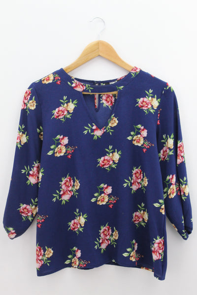 TOP Femenino BASICO CON MANGA H&O