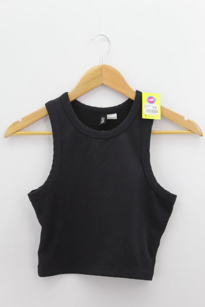 TOP Femenino BASICO SIN MANGA Divided