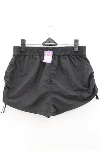 SHORT Femenino Divided