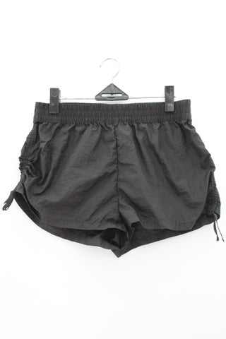 SHORT Femenino Divided