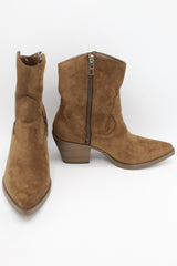 BOTA Femenino Bershka