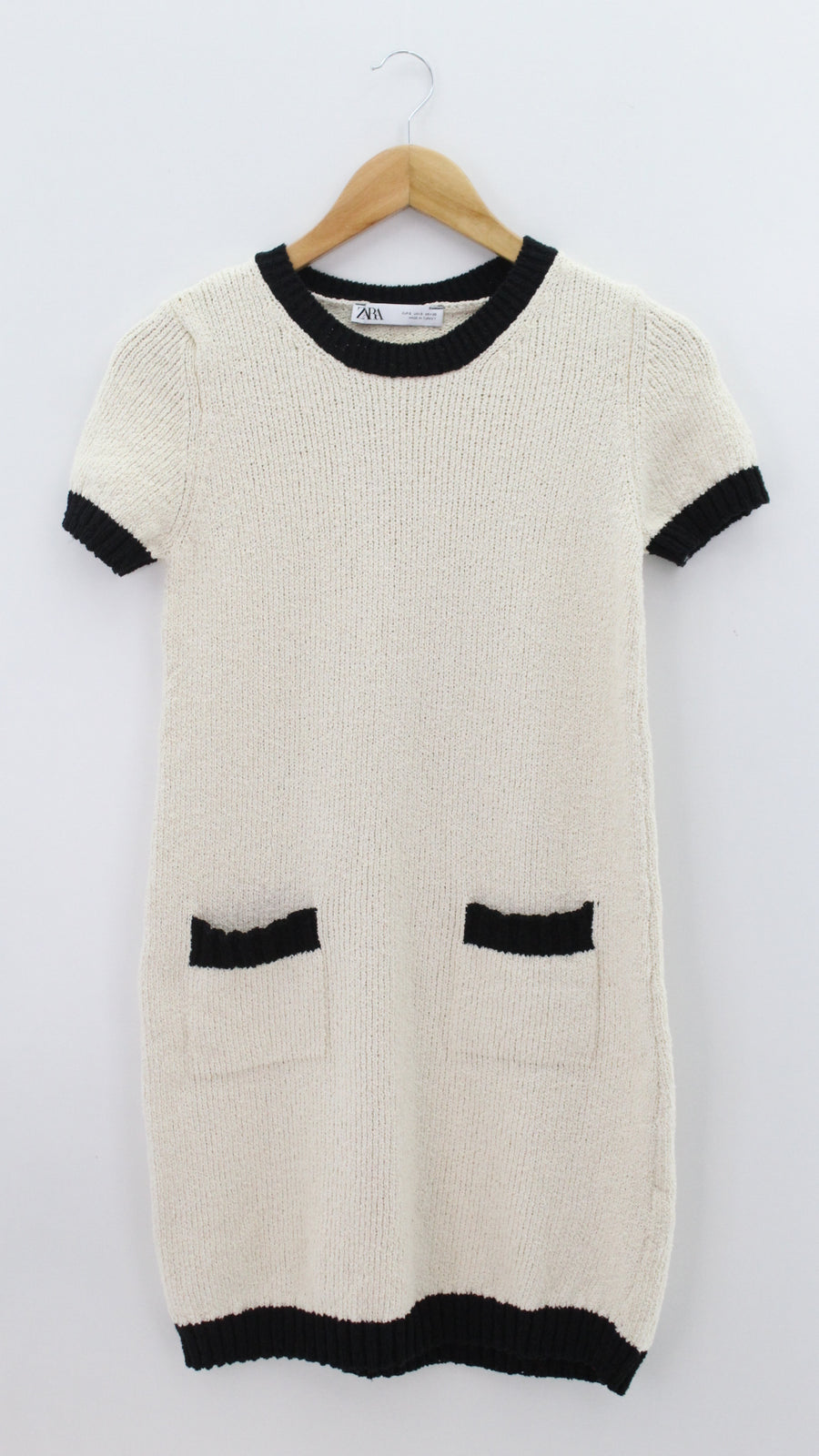 VESTIDO Femenino FORMAL/OFICINA Zara