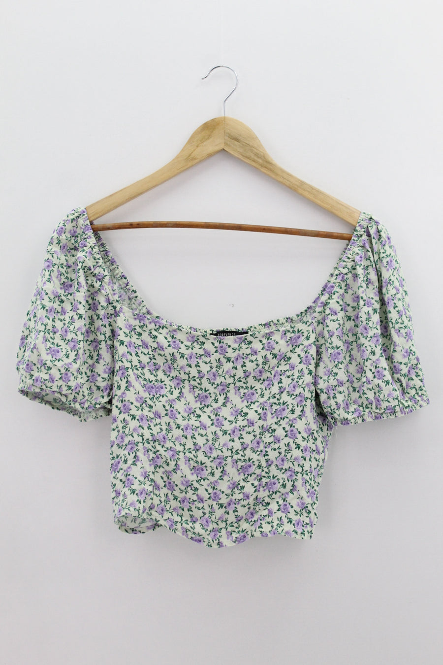 TOP Femenino BASICO SIN MANGA Forever 21