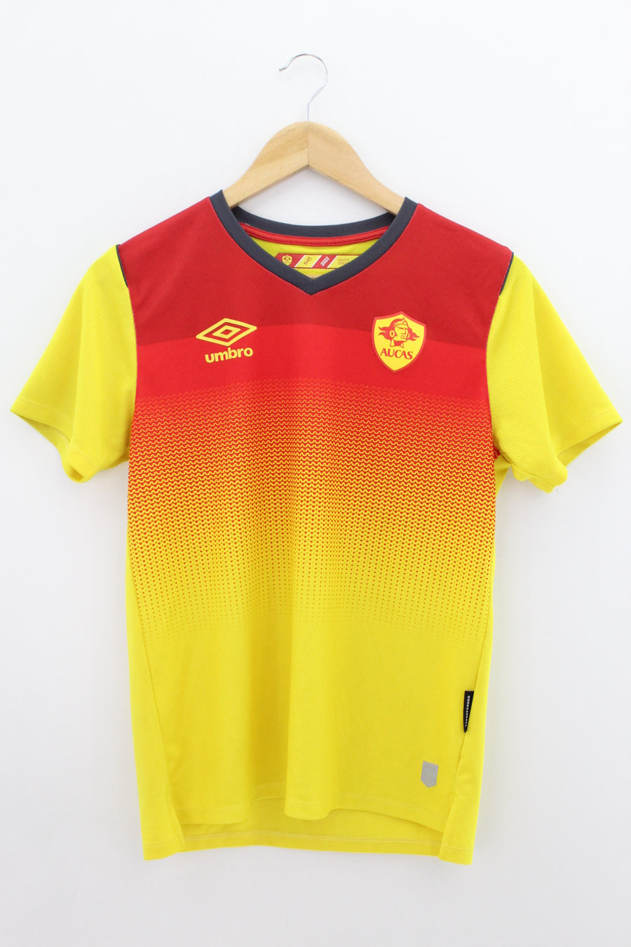CAMISETA niño (8-) Umbro