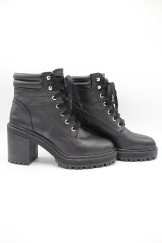 BOTA Femenino Zara
