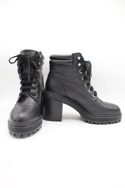 BOTA Femenino Zara