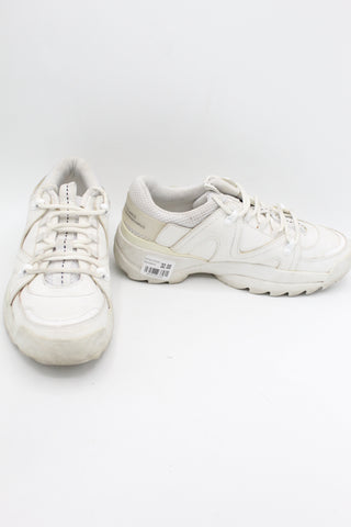 ZAPATOS DEPORTIVOS Femenino Stradivarius