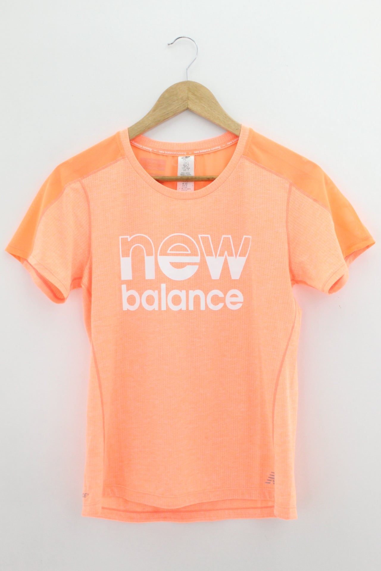 CAMISETA DEPORTIVA Femenino New Balance