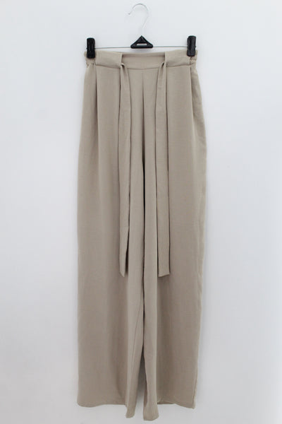 PANTALON VESTIR Femenino Zara