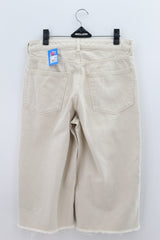 SHORT Femenino Divided